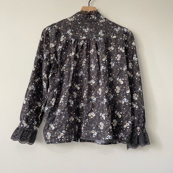 Persons cottage core floral lace detail button down shirt blouse - Picture 9 of 11